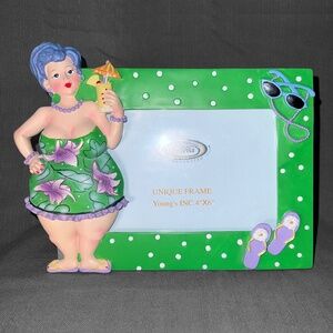 Shapely Beach Lady Green Photo Frame